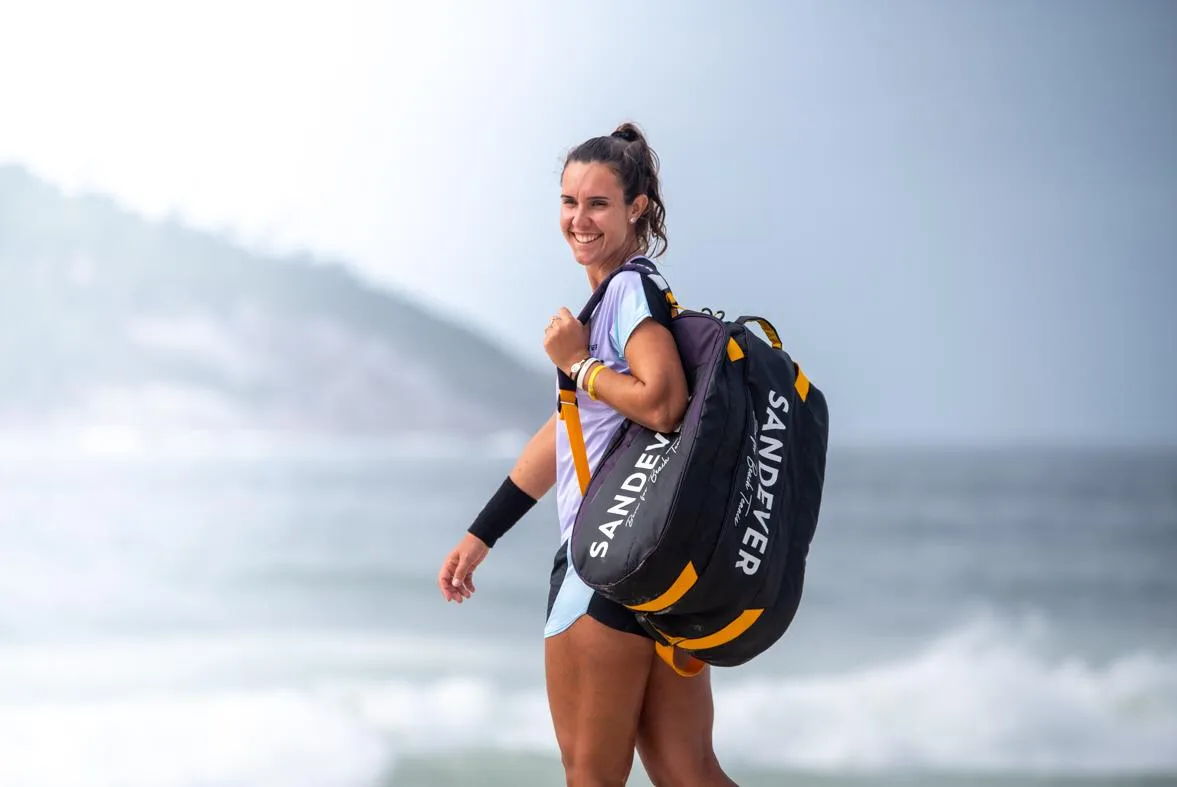 Rafaella Miller: do tênis tradicional para o topo do ranking do beach tennis (Divulgação)