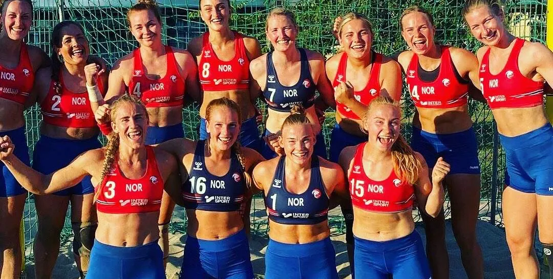  Seleção feminina de handebol de praia da noruega se recusou a usar biquíni e foi multada 