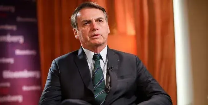  Quanto mais impopular Bolsonaro se torna, mais caro custa a ele a “amizade” do Centrão 