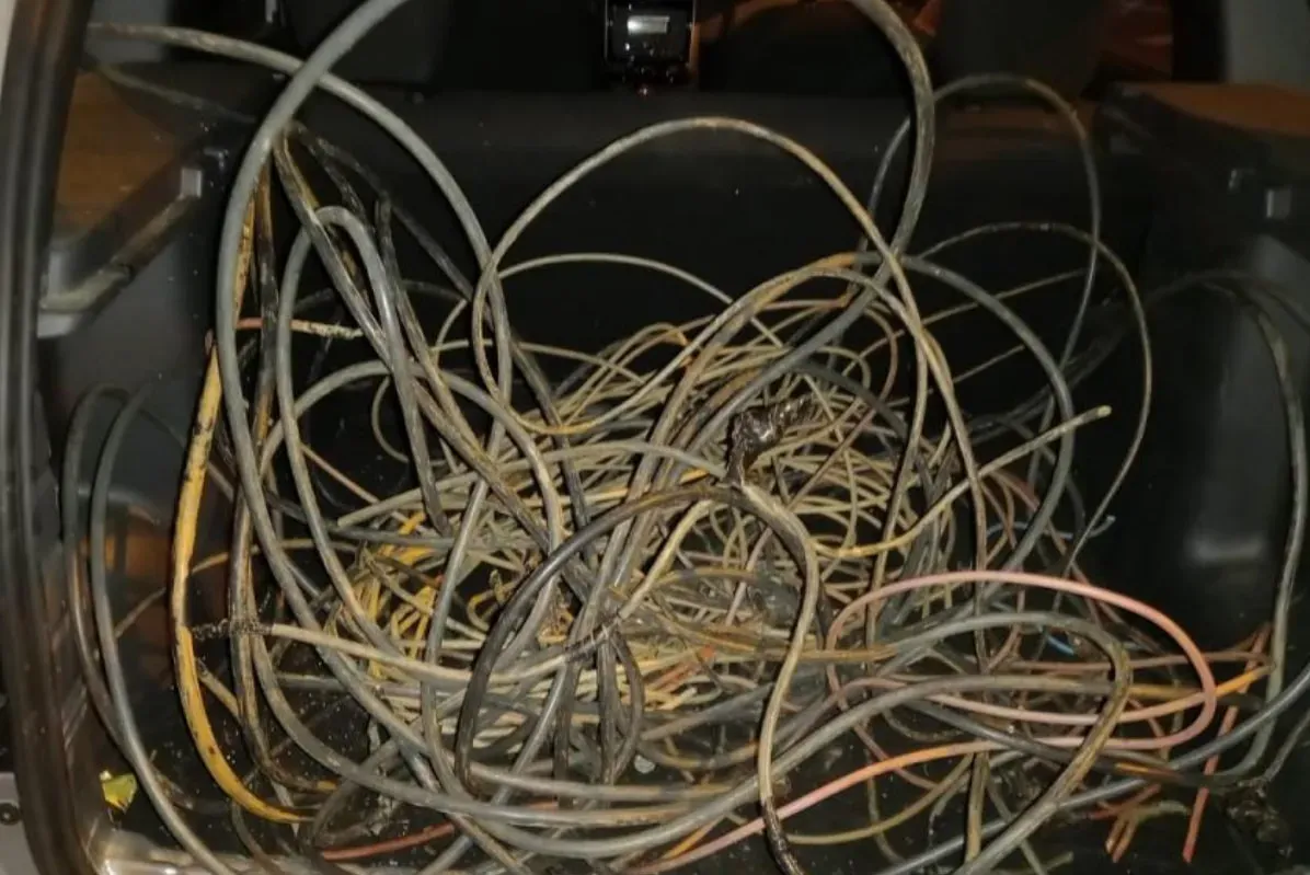 Criminosos que furtavam cabos de cobre causaram danos à rede de energia