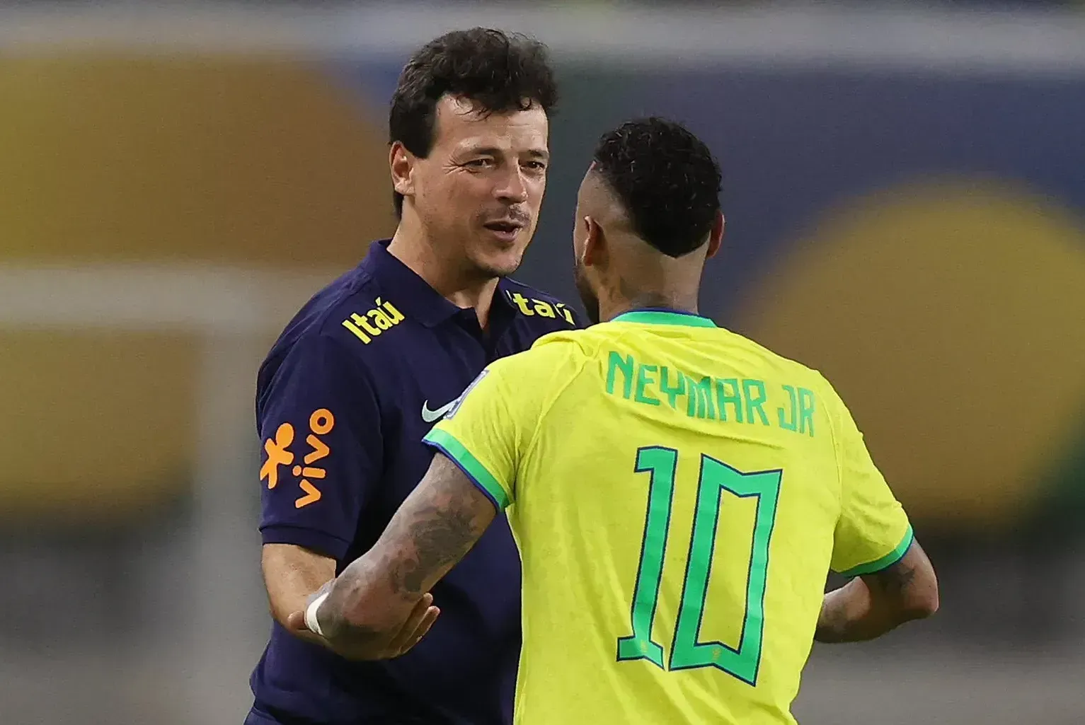 Atuação da seleção brasileira nas Eliminatórias da Copa do Mundo é citada por leitor