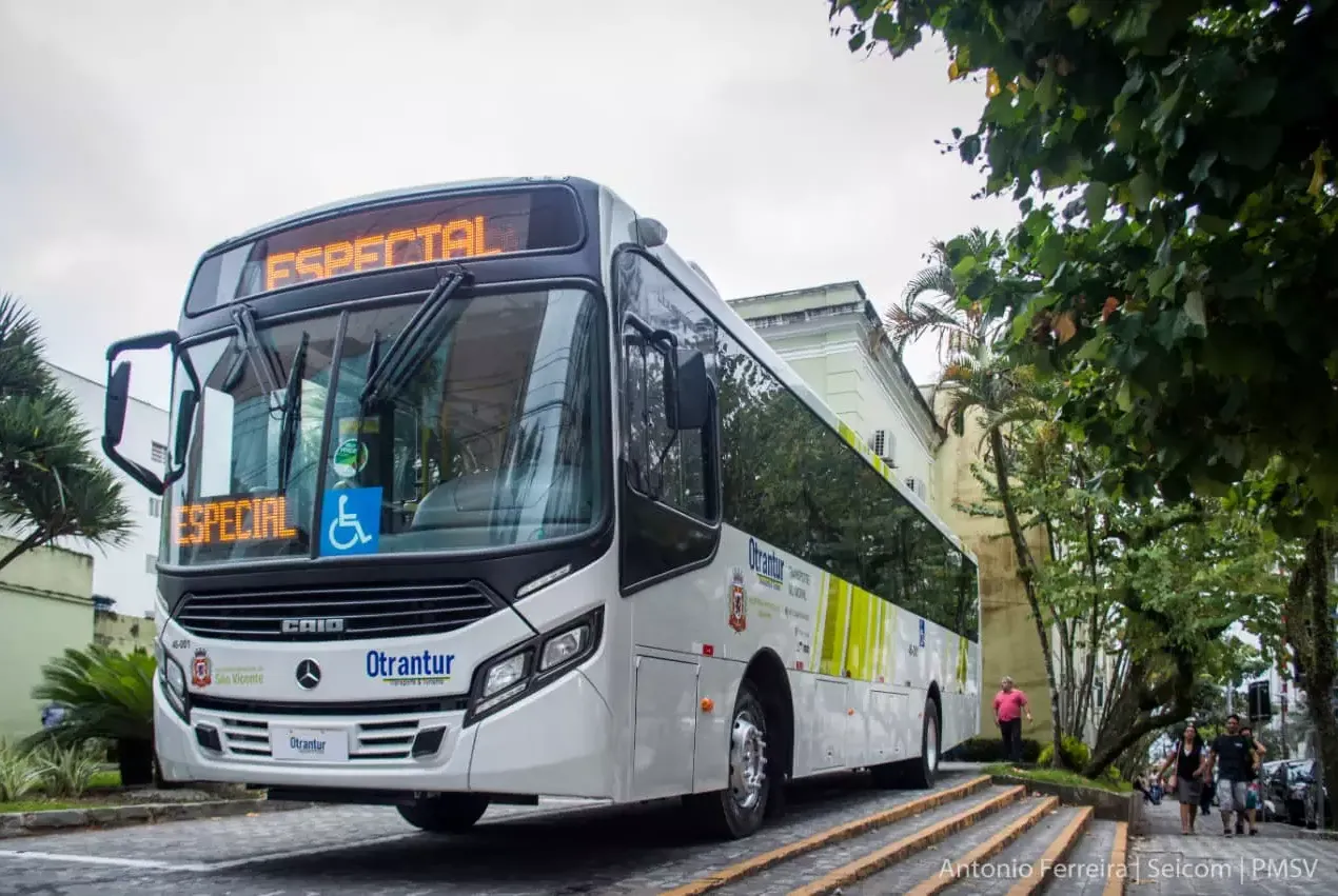 Greve dos motoristas dos ônibus de São Vicente entre os assuntos da semana