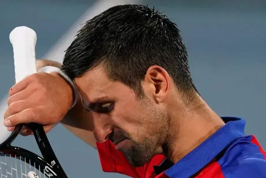 Djokovic não se imunizou contra a covid-19