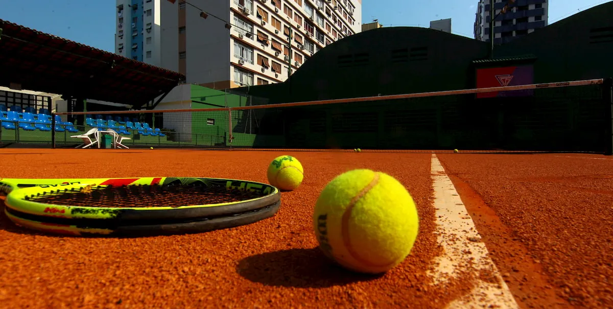  O 62º Torneio A Tribuna de Tênis começa nesta quinta-feira (14), em Santos. 