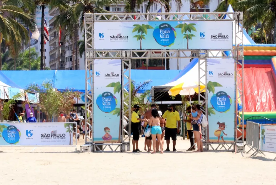 O torneio de beach tennis na Arena Praia & Cia promete premiação de R$ 500,00