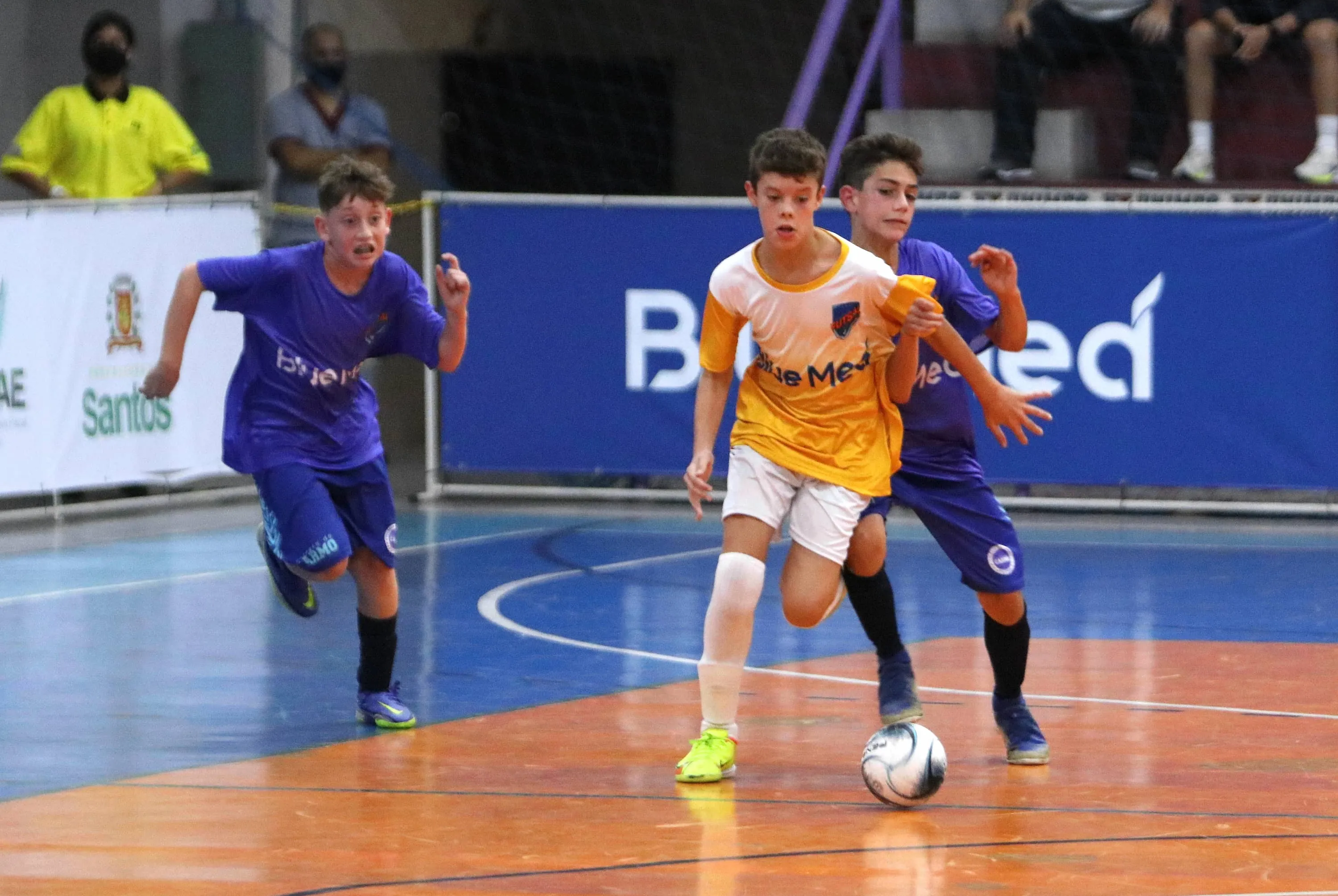Copa TV Tribuna de Futsal Escolar terá mais jogos durante a semana em Santos