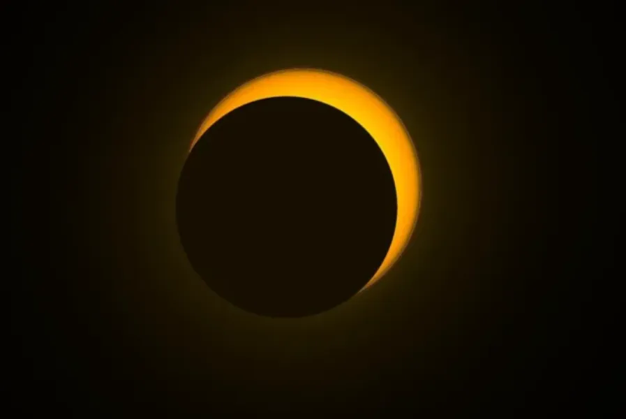 Astrólogos explicam como o eclipse pode afetar o dia a dia