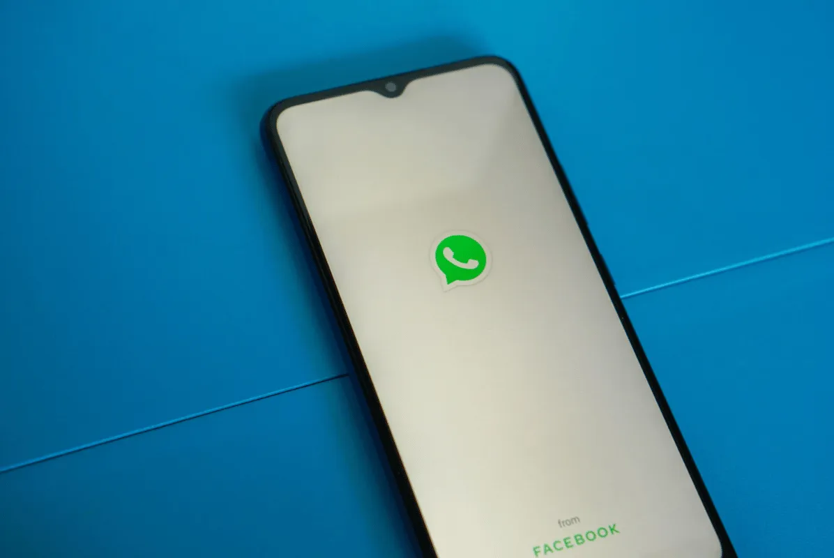 WhatsApp adiciona botão para recuperar mensagens apagadas