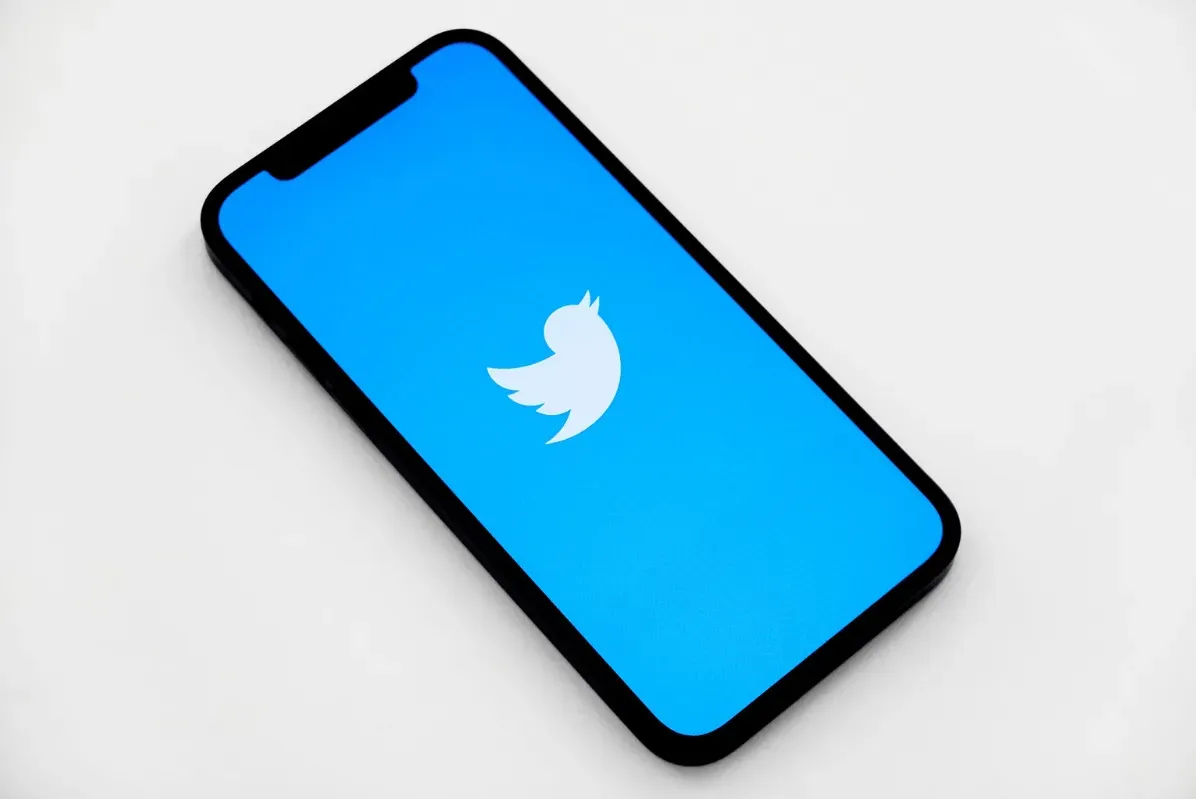 Twitter tem lucro de US$ 513 mi e amplia receita e base de usuários no 1º trimestre de 2022