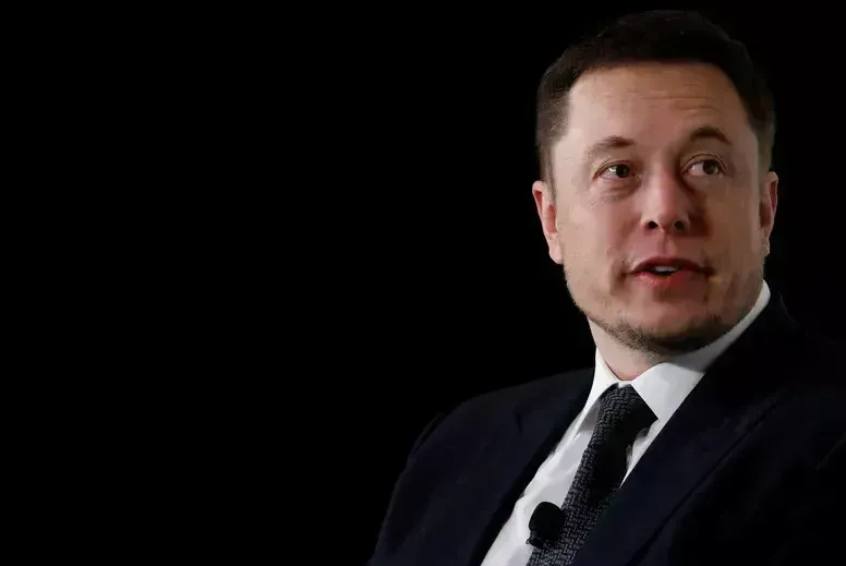 Elon Musk perde quase US$ 25 bilhões, mas continua sendo o homem mais rico do mundo