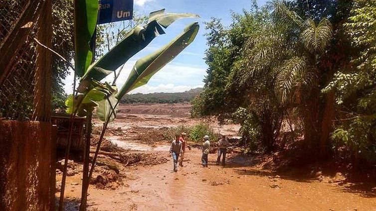 Barragem da mineradora Vale rompeu nesta sexta-feira em Brumadinho, Minas Gerais