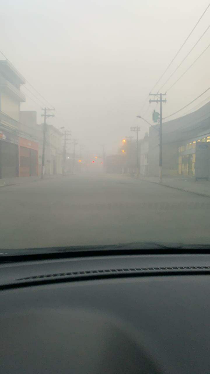 Forte neblina em Santos