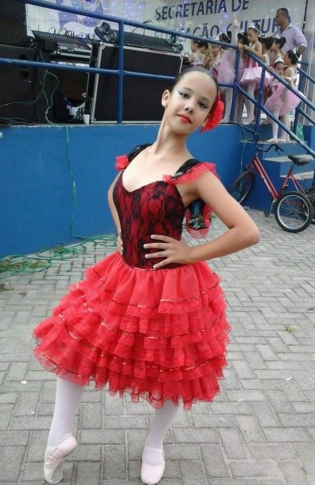 Júlia faleceu com 12 anos e sonhava em ser bailarina