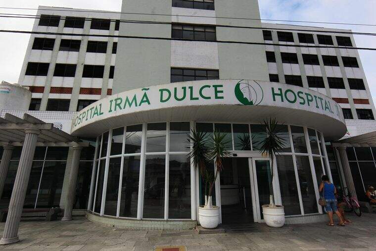 Vítima foi encaminhada ao Hospital Irmã Dulce, em Praia Grande, mas morreu horas depois