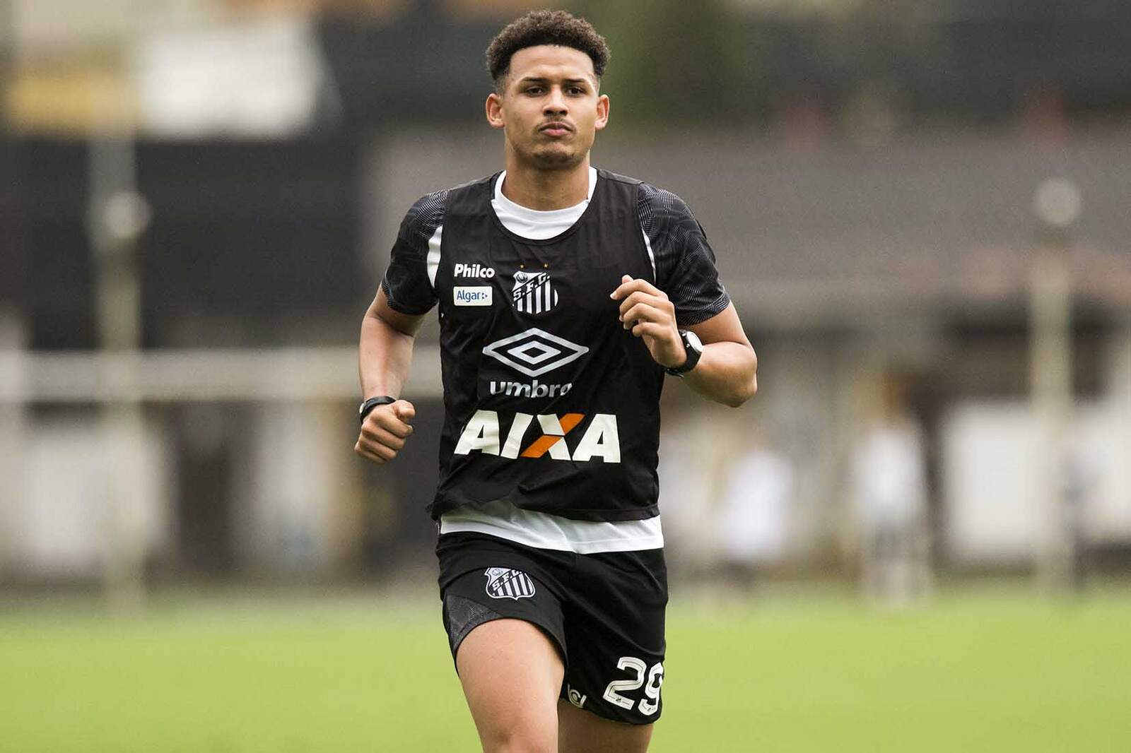 Felippe Cardoso voltou a ser relacionado pelo técnico Cuca para partida do Campeonato Brasileiro