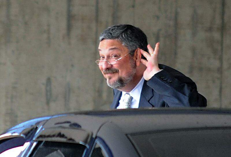 Antônio Palocci deixou sede da Polícia Federal, em Curitiba, na última quinta-feira