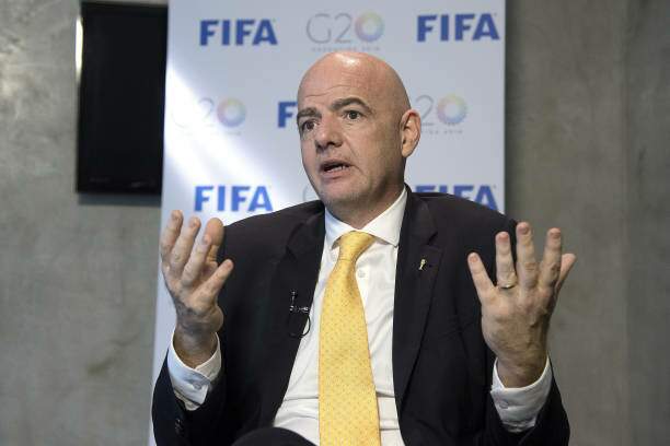 Infantino afirmou que é responsabilidade da Fifa redistribuir a receita 