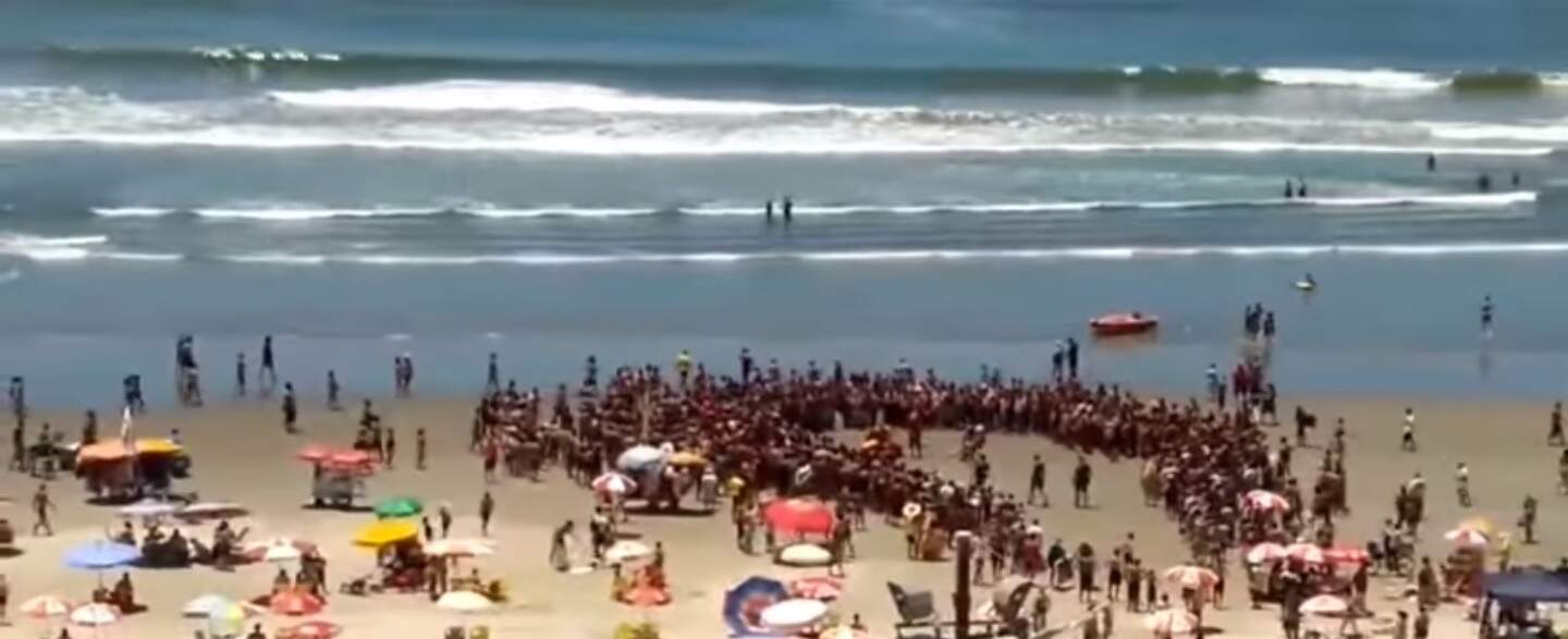 Criança se afogou na tarde desta quarta-feira (26), na praia do bairro Ocian, em Praia Grande 