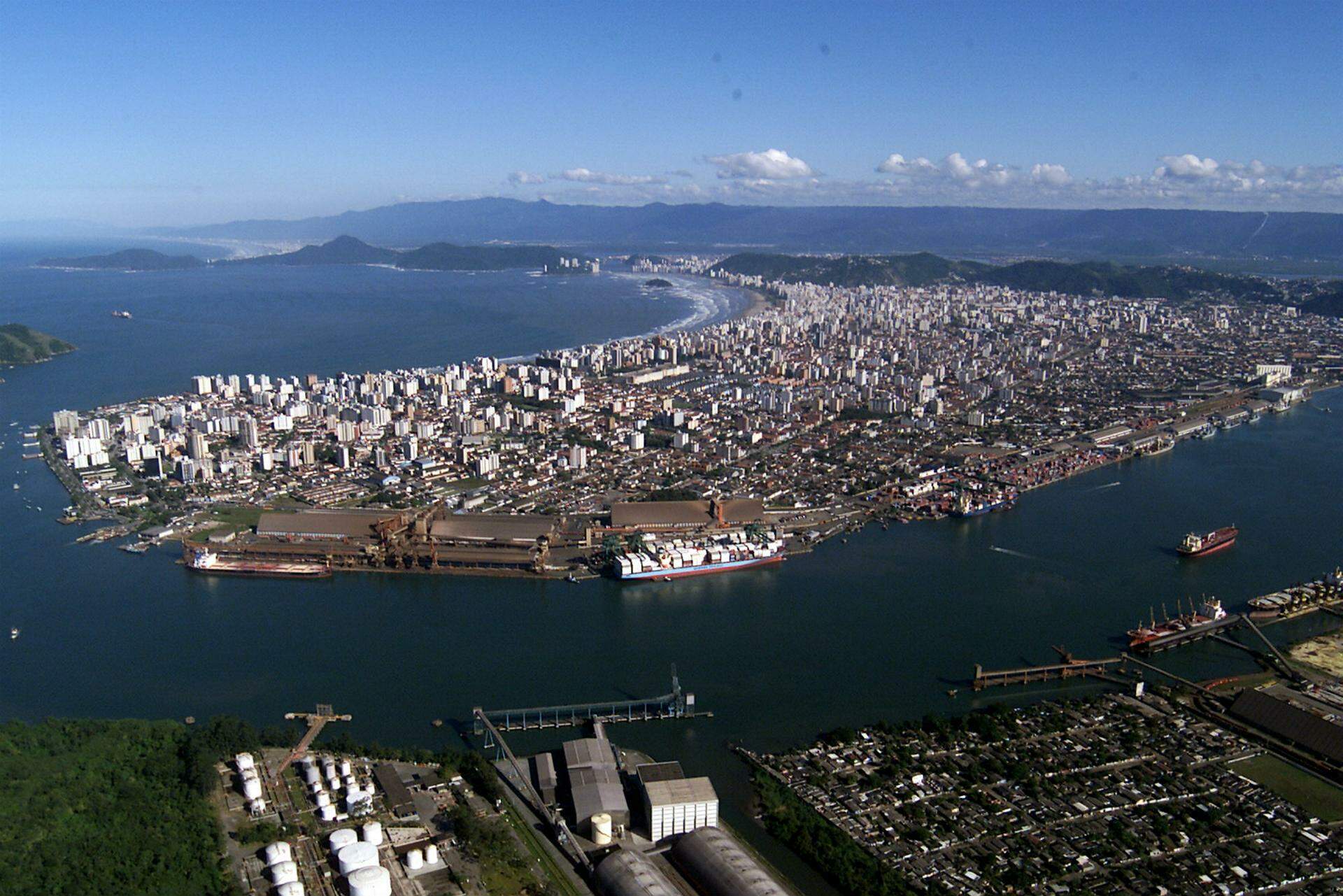 Maxwell Rodrigues explica diferença entre os investimentos no setor portuário