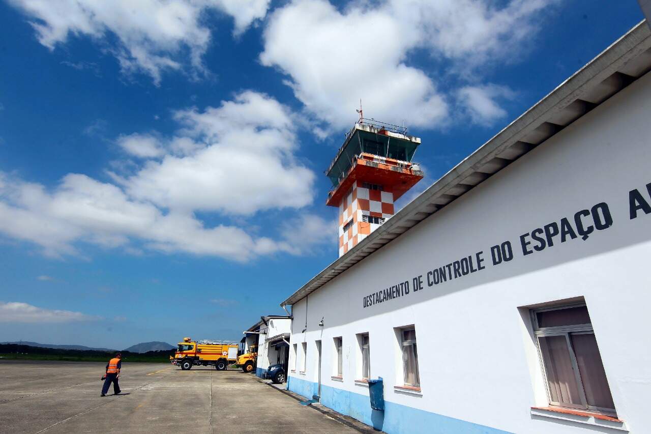 Inicialmente, estimam-se investimentos de R$ 70 milhões no Aeroporto Civil Metropolitano