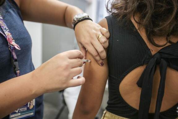 Pesquisa criará maior banco de dados sobre vacinação no Brasil