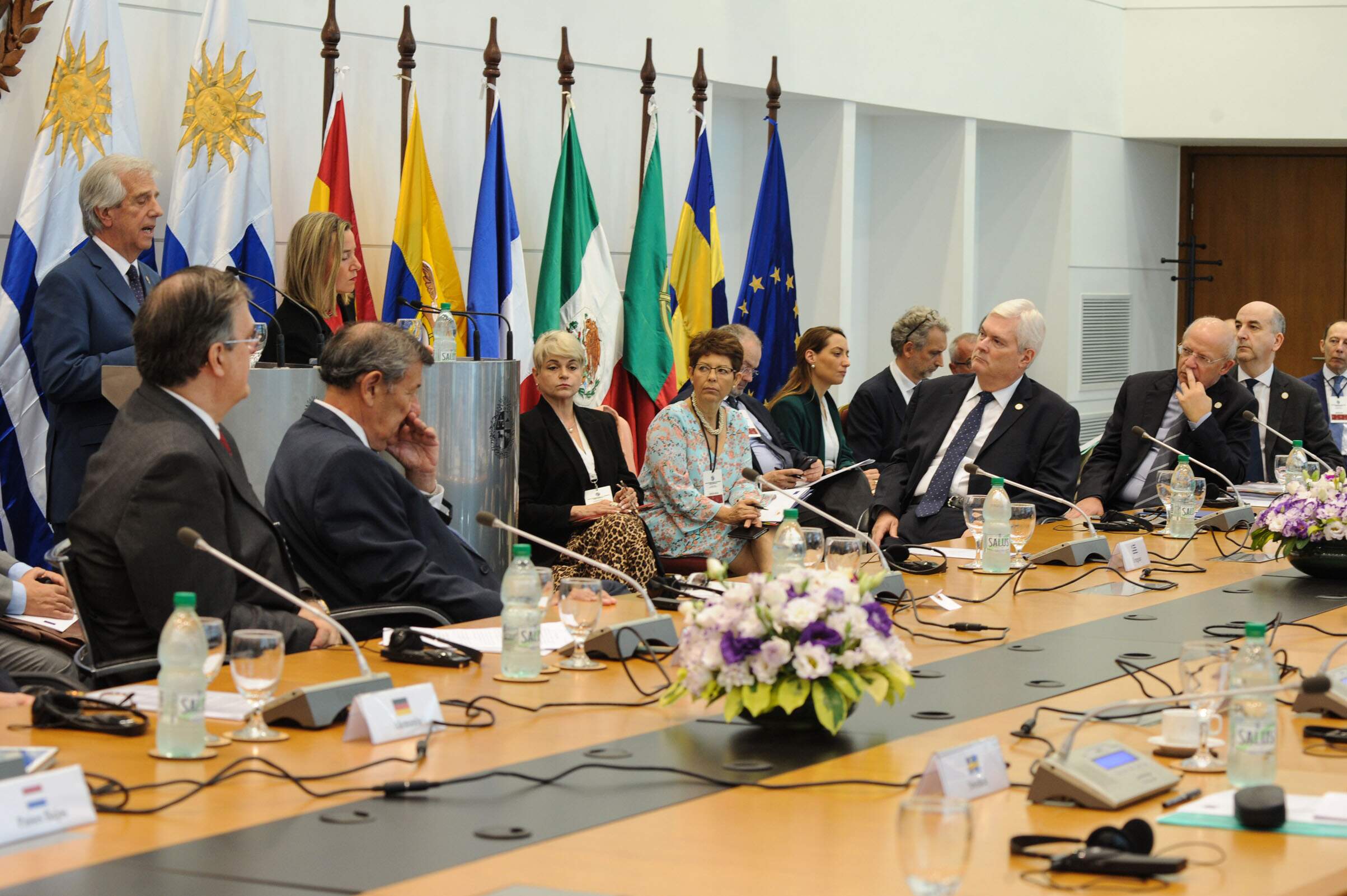 Presidente do Uruguai, Tabare Vazquez, participou de reunião do grupo internacional