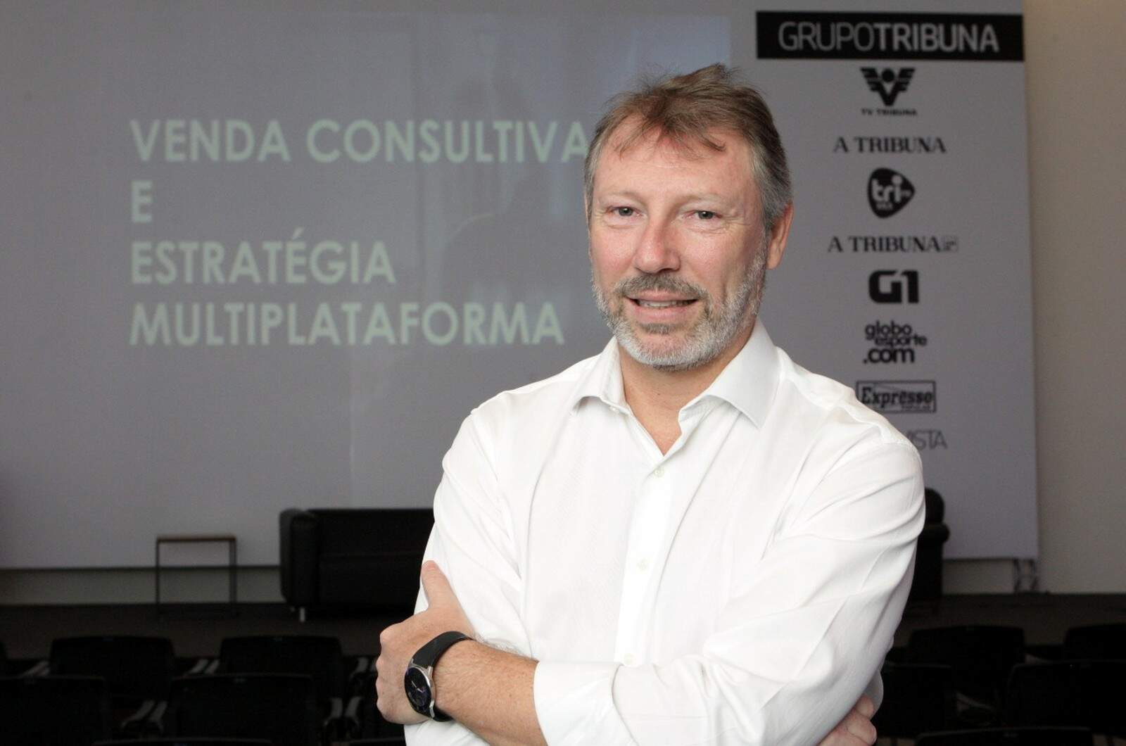 Consultor Flávio Steiner conversou sobre estratégias de marketing e vendas durante palestra