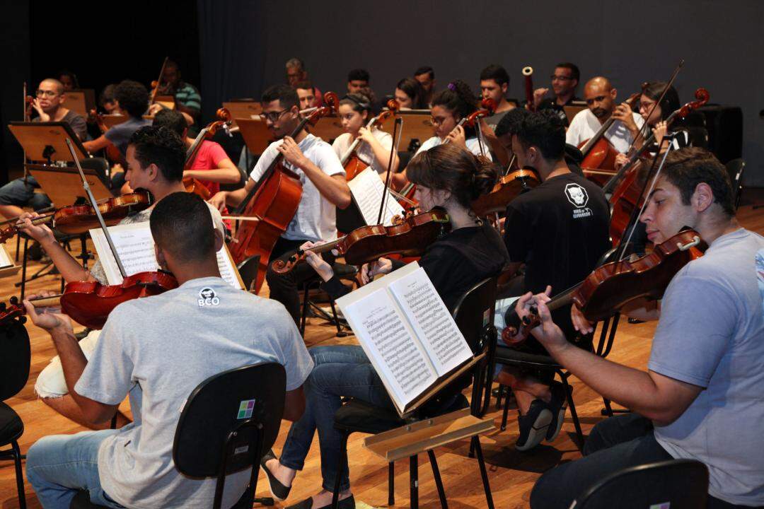 Jovens músicos do 3° Festival de Música Orquestral de Santos