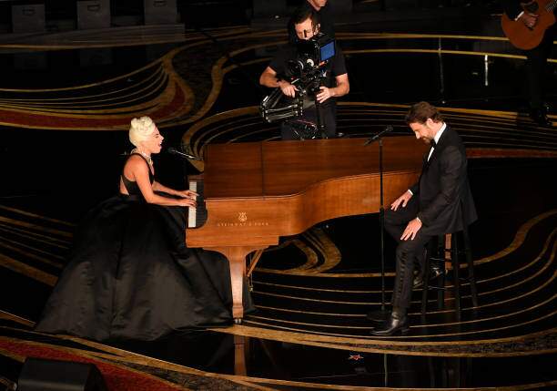 Lady Gaga e Bradley Cooper 