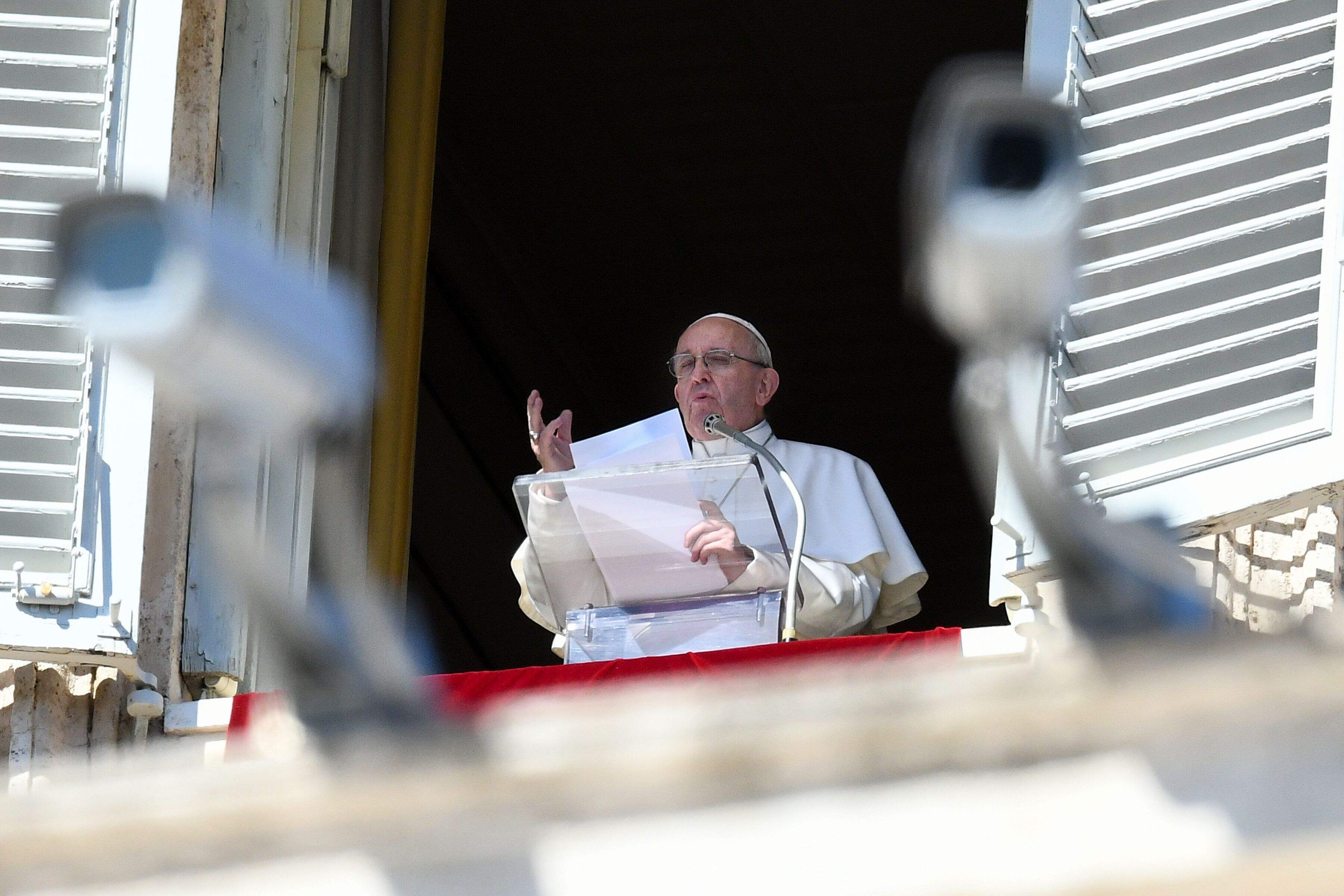 No último dia de reunião histórica, Papa Francisco fez longo discurso