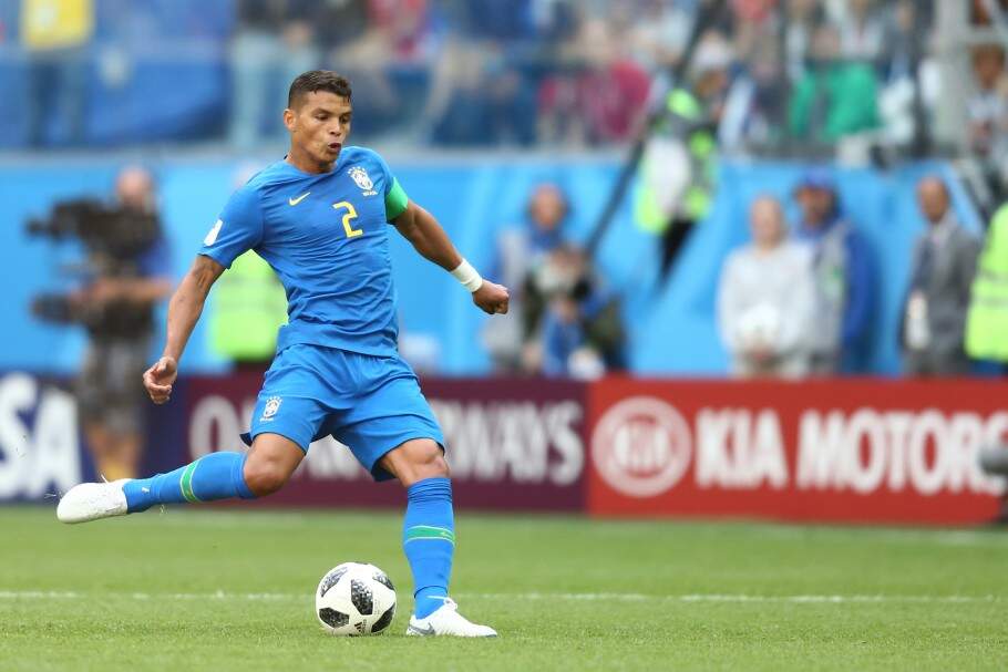 Thiago Silva lembra longevidade de Zé Roberto e diz que quer jogar Copa do Mundo no Catar