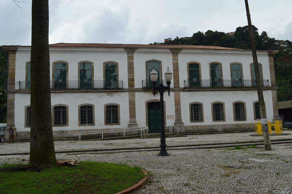 Sede da Agência Metropolitana da Baixada Santista fica no Centro de Santos