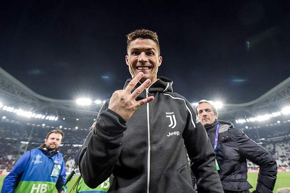 Cristiano Ronaldo foi multado pelo gesto obsceno