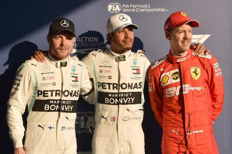 Trio larga na frente na primeira etapa da Fórmula 1, disputada em Albert Park, na Austrália