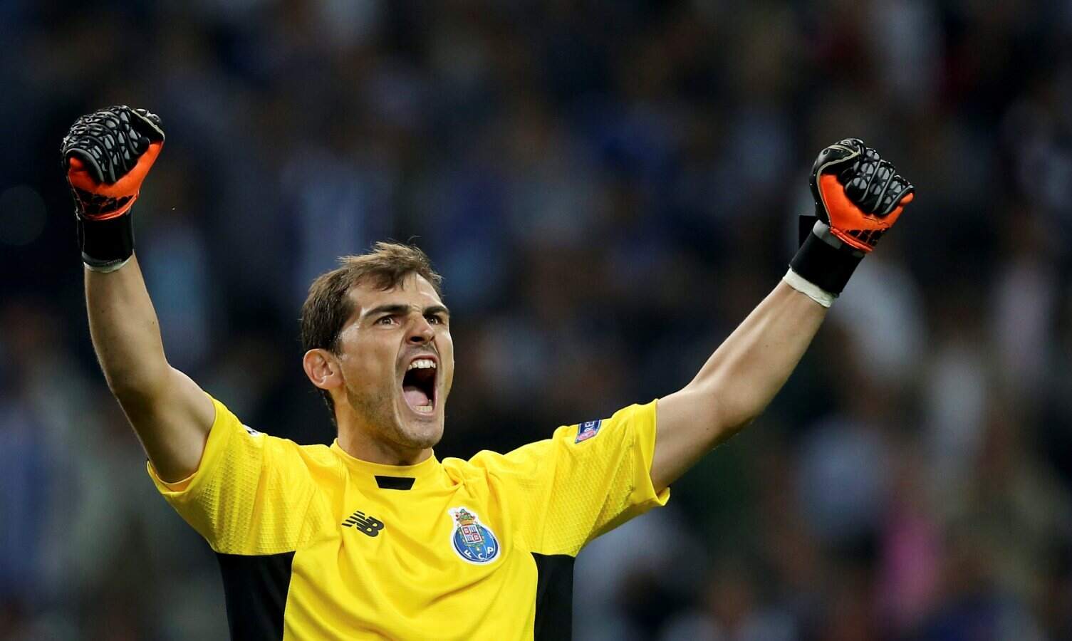 Casillas renovou o contrato com o Porto por mais uma temporada