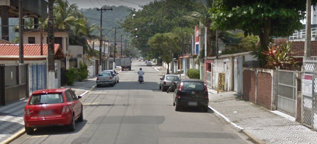 Homem e menor foram interceptados por policiais militares na Rua Xixová, em Praia Grande