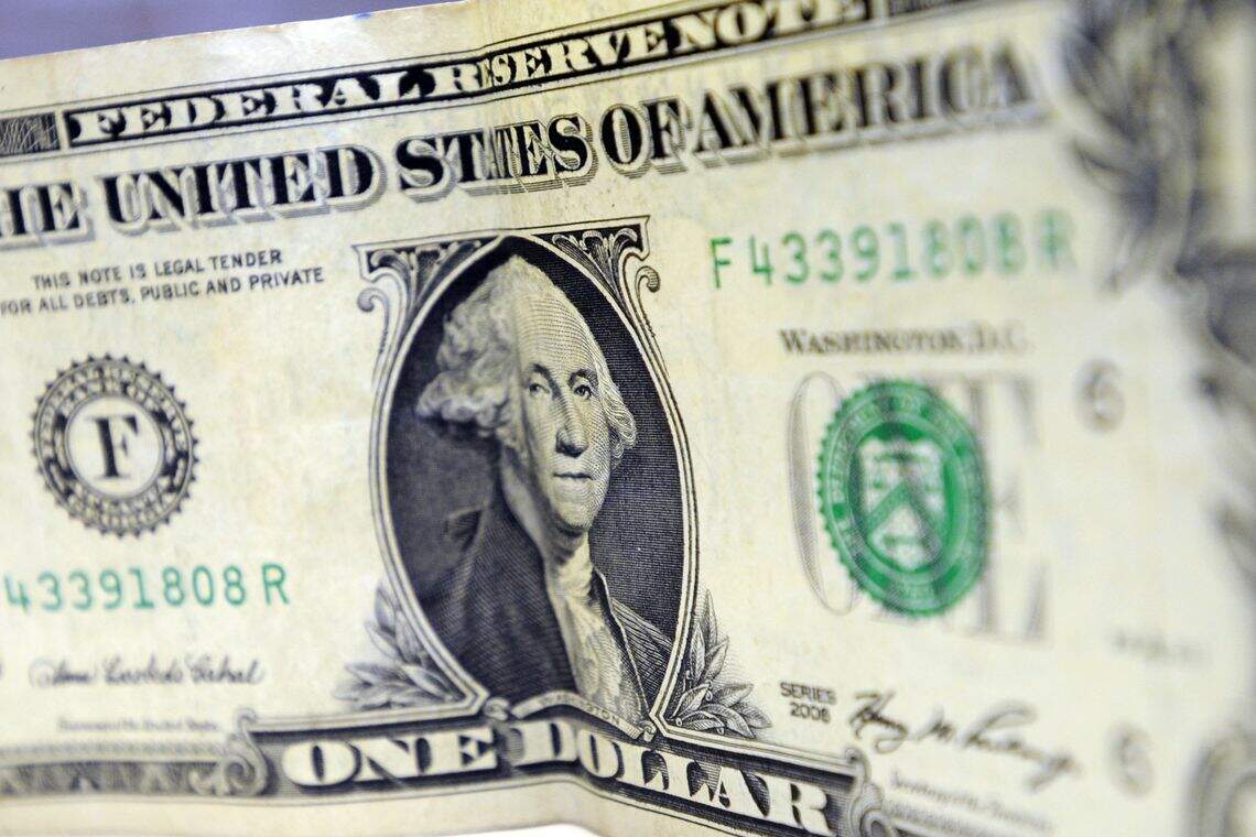 Dólar fechou o dia no maior valor em três semanas