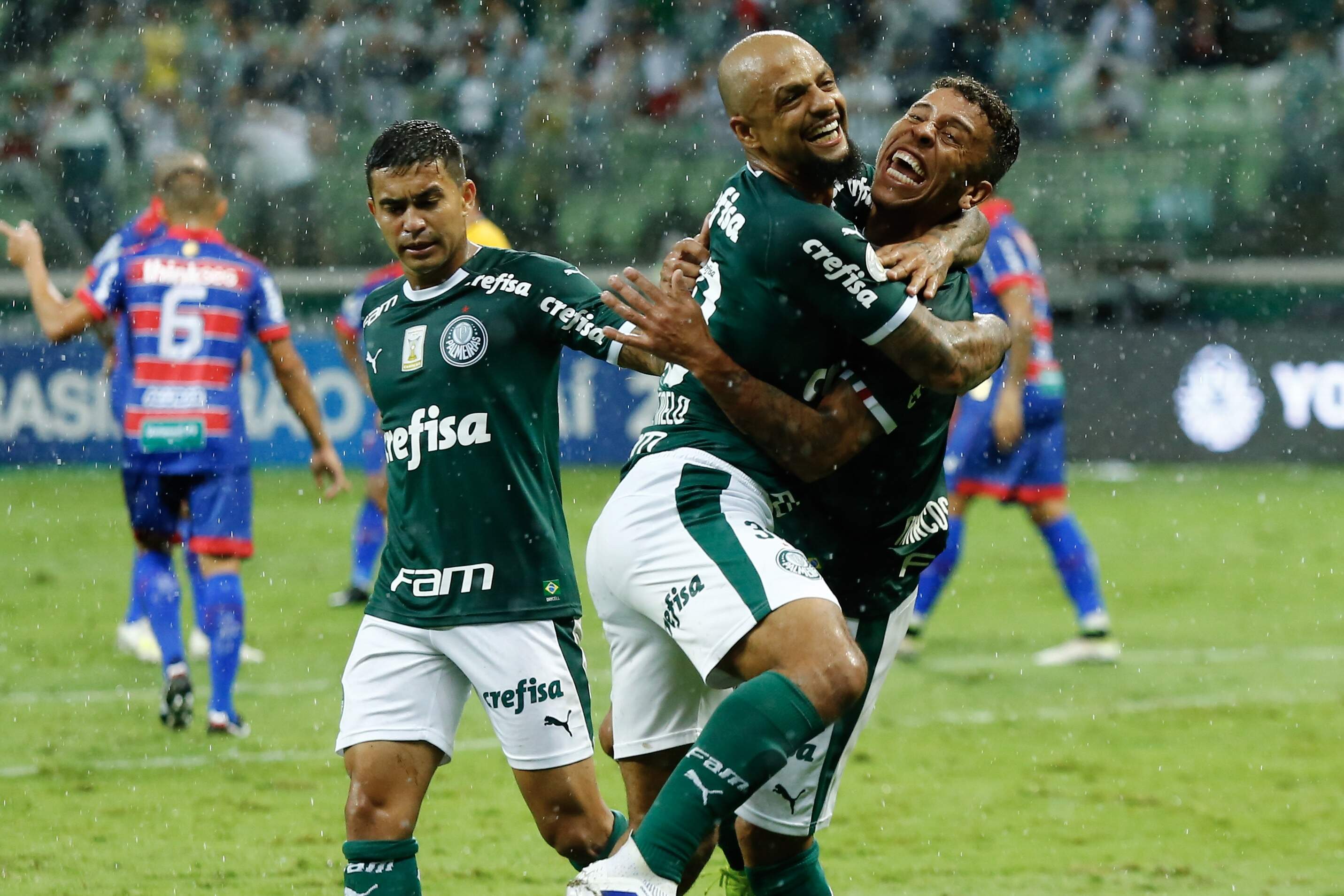 Palmeiras teve atuação segura e eficiente contra o Fortaleza, na estreia do Brasileirão