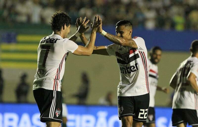 Alexandre Pato marcou seu primeiro gol na temporada em seu retorno ao São Paulo
