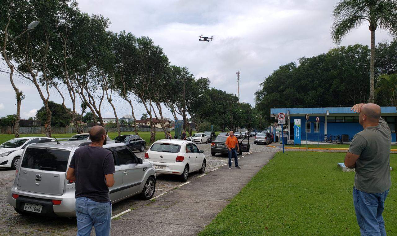 Drone já foi usadoem uma fiscalização no bairro Chácaras, para detectar área invadida
