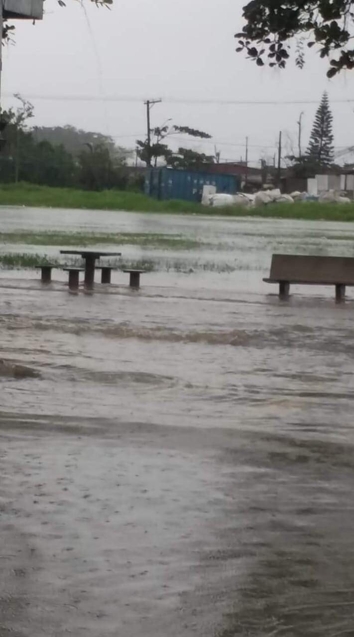 Guarujá teve uma média de 46% acima do nível esperado de chuva 