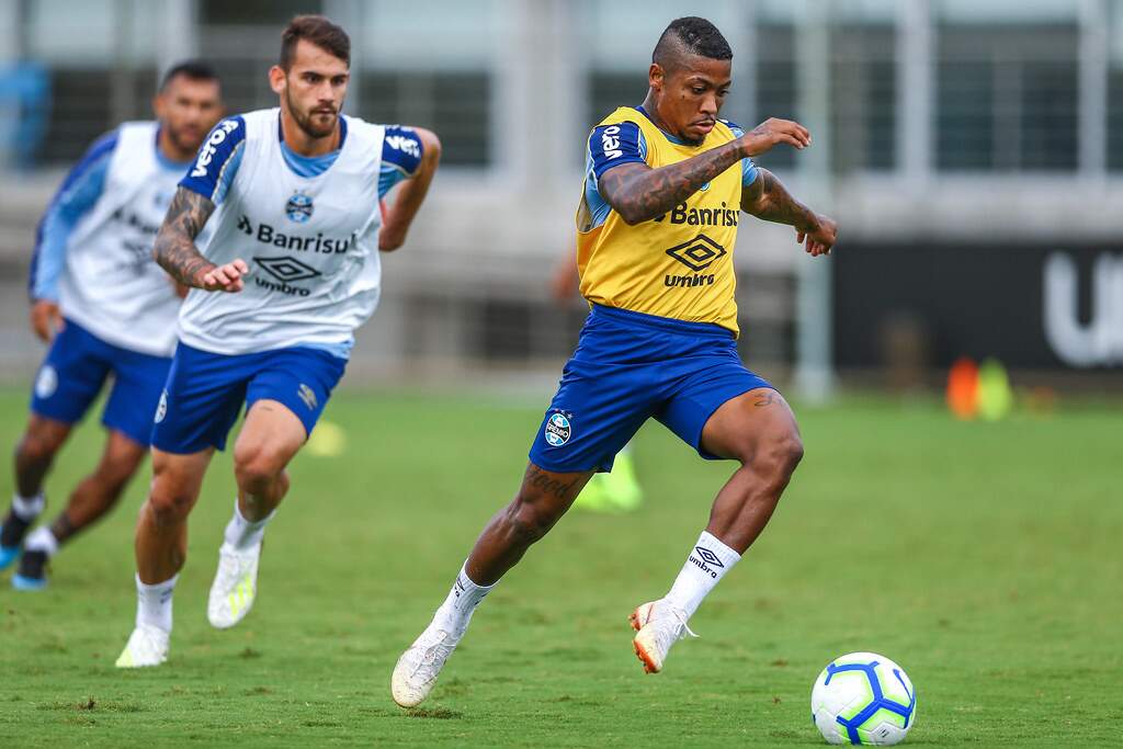 O Santos será o 13º clube da carreira de Marinho, que não correspondeu no Grêmio 