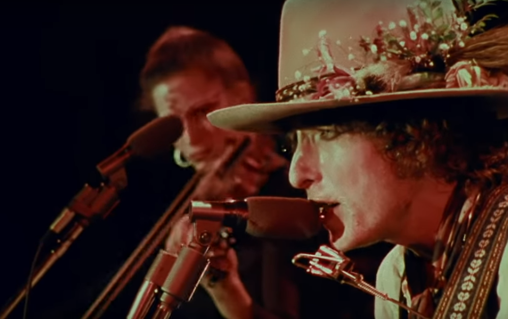 Bob Dylan inspirou-se depois de oito anos sem apresentar.