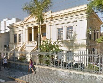 Baixada Santista soma 2,1 mil vagas em polos de ensino como o do centro de São Vicente