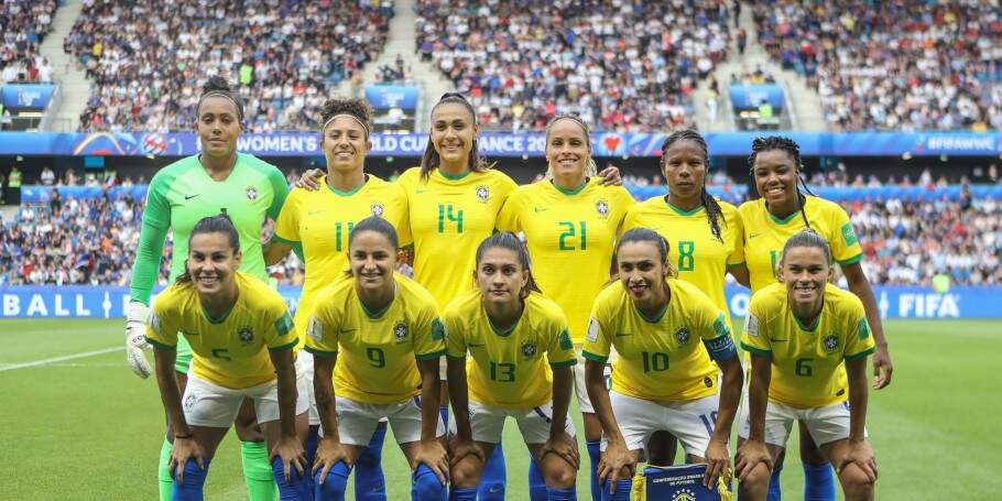 Foi muito triste acompanhar a eliminação da seleção brasileira feminina da Copa do Mundo