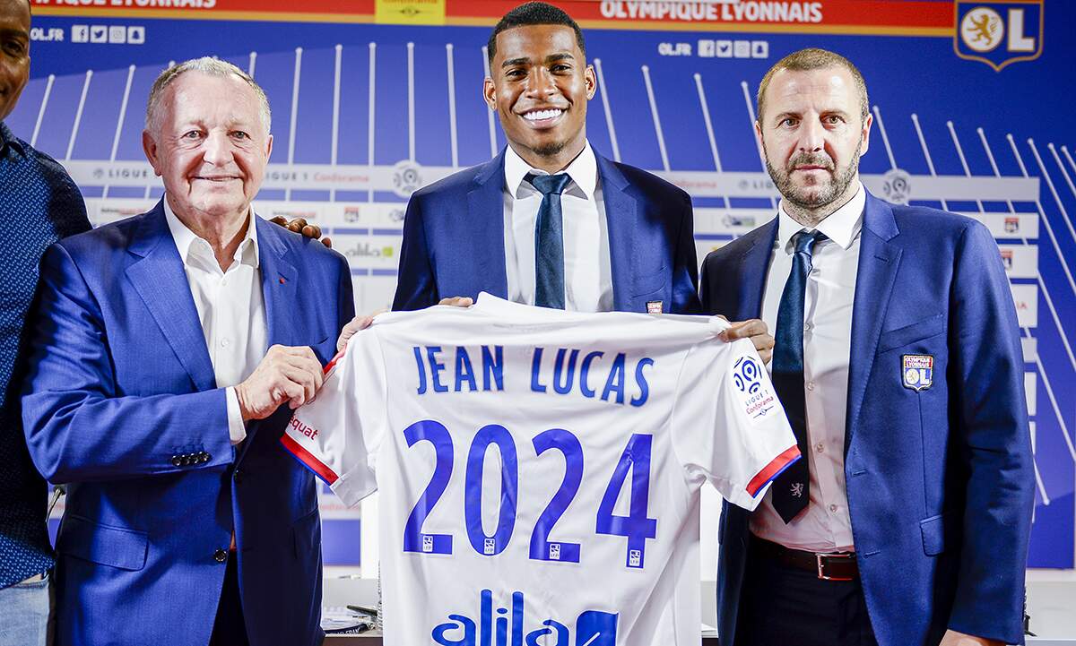 Jean Lucas foi vendido ao Lyon pelo Flamengo