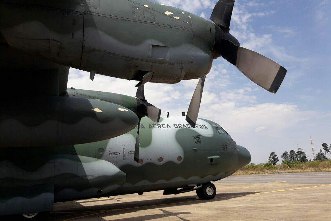 Militar que tripulava voo de equipe de Bolsonaro é preso na Espanha com 39 kg de cocaína