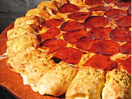 A borda com Cheesy Pop incrementa ainda mais os sabores do cardápio da Pizza Hut 