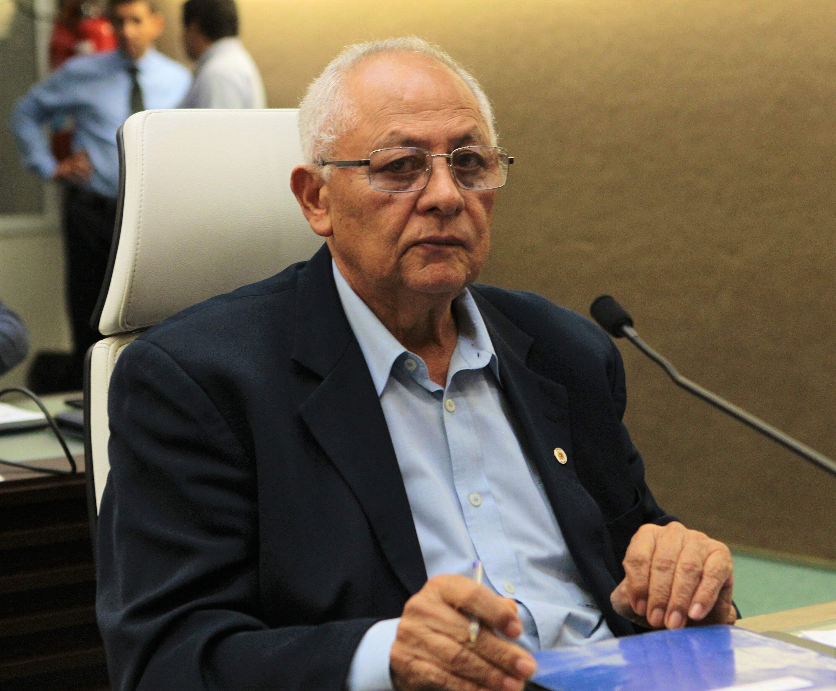 Projeto de lei é de autoria do vereador Manoel Constantino (PSDB)