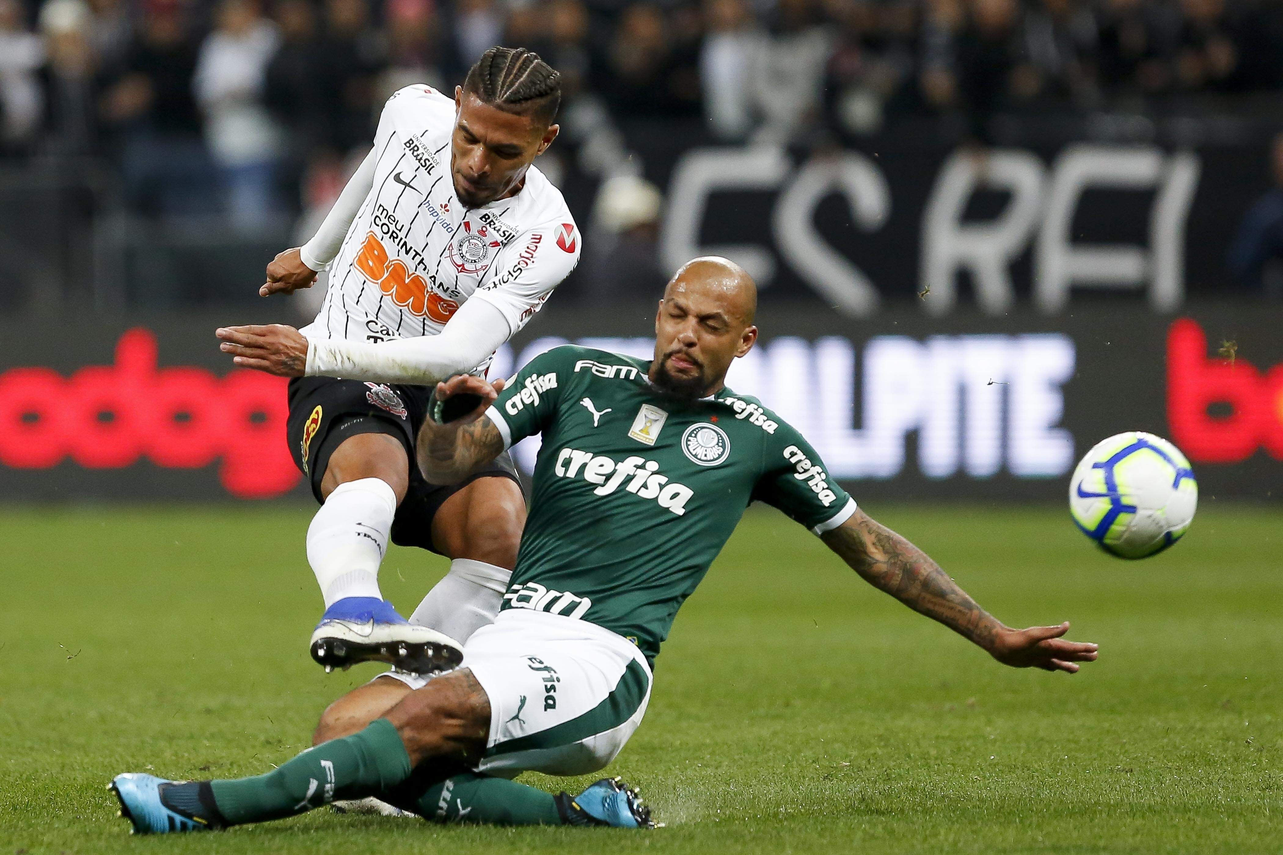 Corinthians foi melhor no primeiro tempo, mas Palmeiras equilibrou partida na etapa final